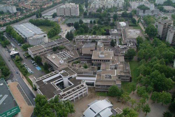 complexe de batiment